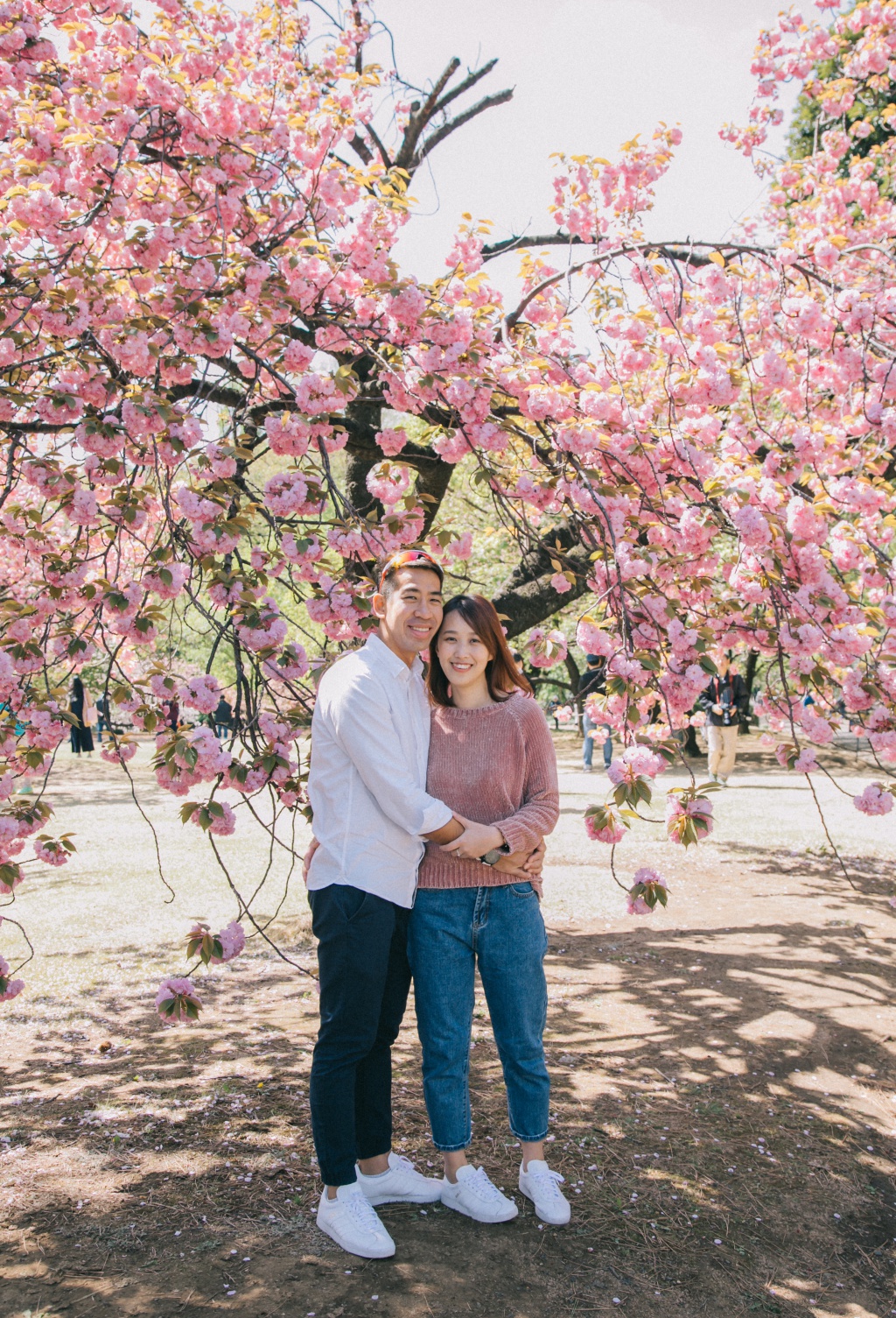 Japan Tokyo Casual Couple Photoshoot And Surprise Proposal With Cherry Blossom  by Hiro  on OneThreeOneFour 8