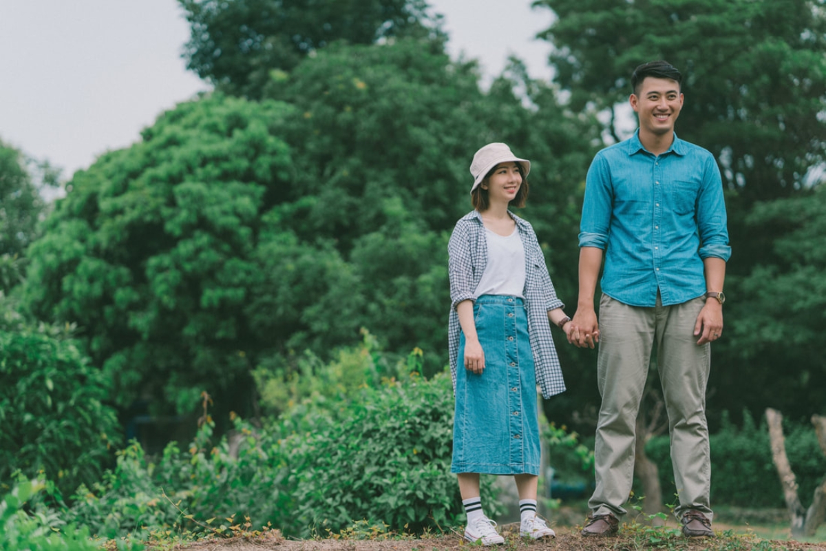 Taiwan Pre-Wedding Photoshoot Abandoned Estate Blue House Gardens by  on OneThreeOneFour 10