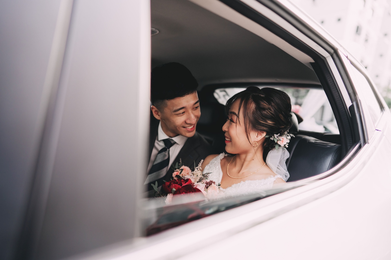 F & N: Rustic Themed Singapore Wedding Day At Wheeler's Estate by Michael on OneThreeOneFour 20