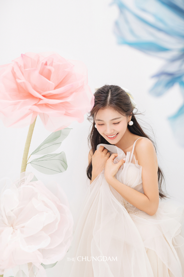 [Latest] Chungdam Studio 2023 Korean Pre-Wedding Photoshoot by Chungdam Studio on OneThreeOneFour 18