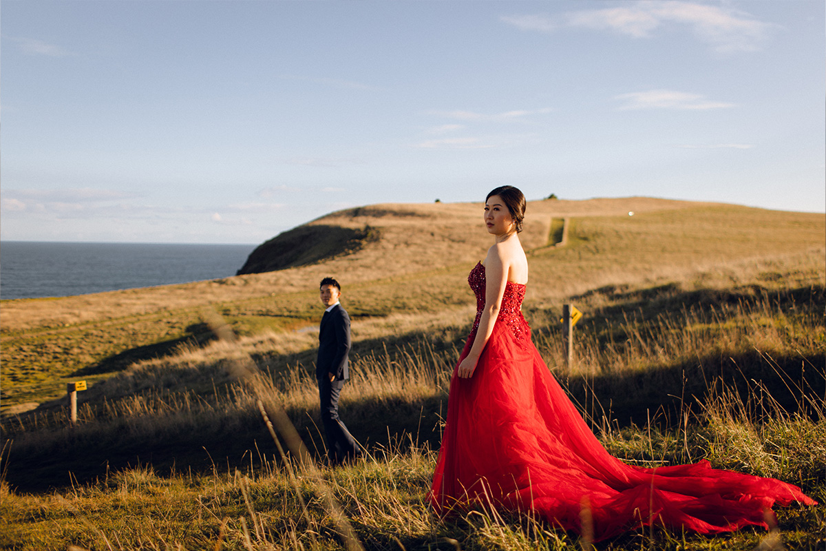 Melbourne Pre-wedding Photoshoot at St Patrick's Cathedral, Flinders Street Railway Station & Flinders Cliffs by Freddie on OneThreeOneFour 14