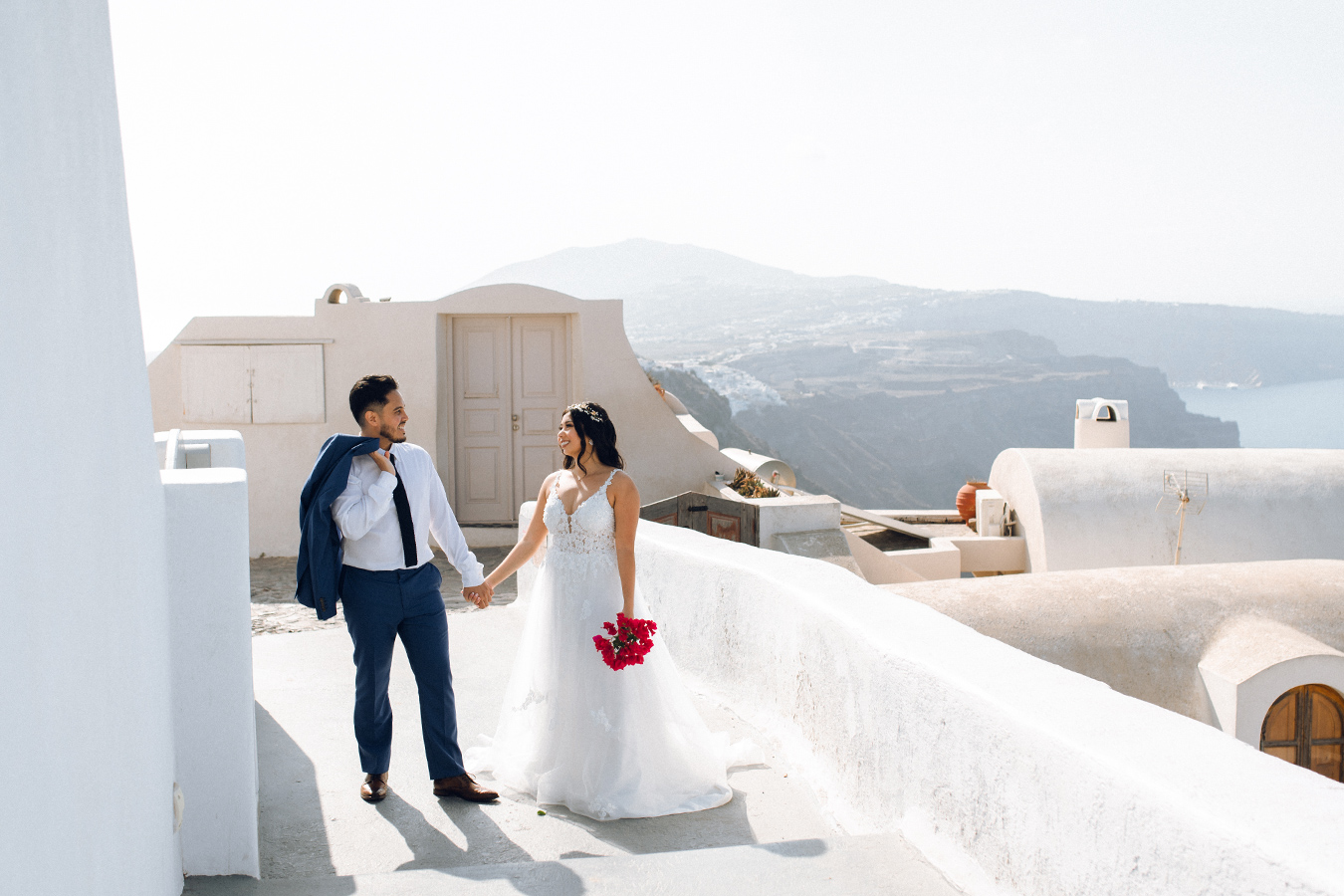 Dreamy & Romantic Santorini Pre-Wedding Photoshoot by Christina on OneThreeOneFour 16