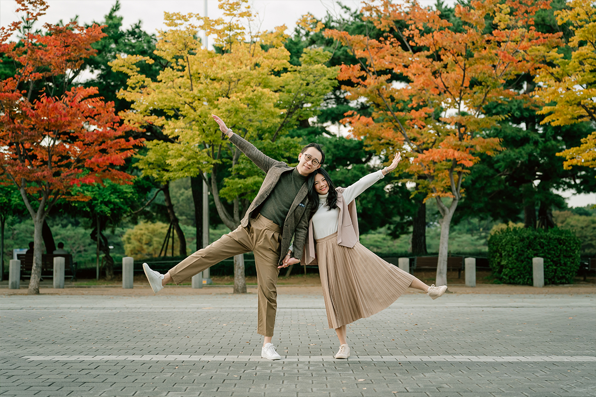 Autumn Date Snap Couple Photoshoot with Flower Fields at Haneul Park by Jungyeol on OneThreeOneFour 8
