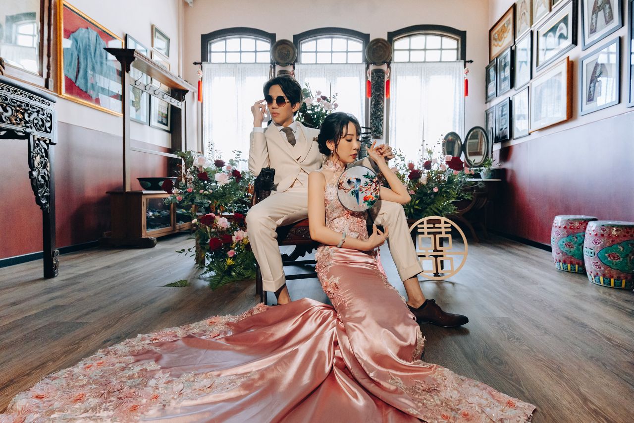 Oriental and Peranakan-inspired Prewedding Photoshoot by Cheng on OneThreeOneFour 11
