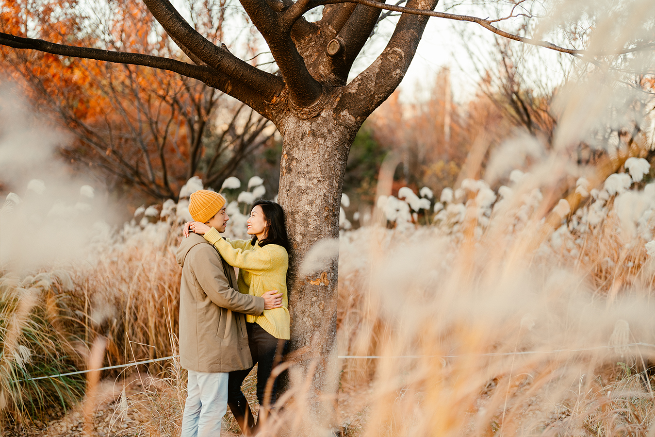 Korea Autumn Casual Couple Photoshoot At Seoul Forest by Jungyeol on OneThreeOneFour 20