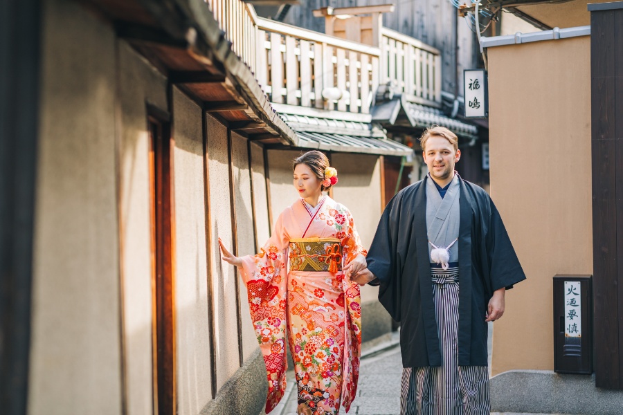 Kyoto Kimono Prewedding Photoshoot Higashiyama District Japan by Shu Hao on OneThreeOneFour 81