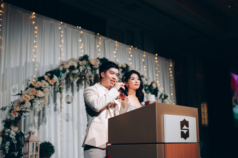 A&N: Singapore Wedding Day at Mandarin Orchard Hotel by Cheng on OneThreeOneFour 141