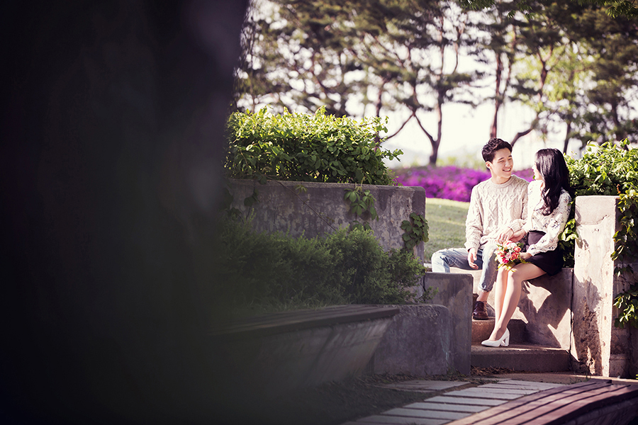 Korea Casual Couple Photoshoot At Seonyudo Park In Spring by Junghoon on OneThreeOneFour 11
