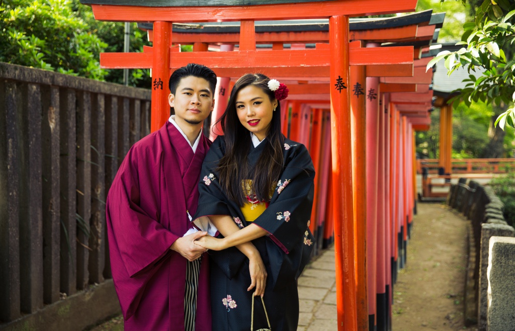 Japan Tokyo Kimono Photoshoot And Surprise Proposal  by Koki  on OneThreeOneFour 15