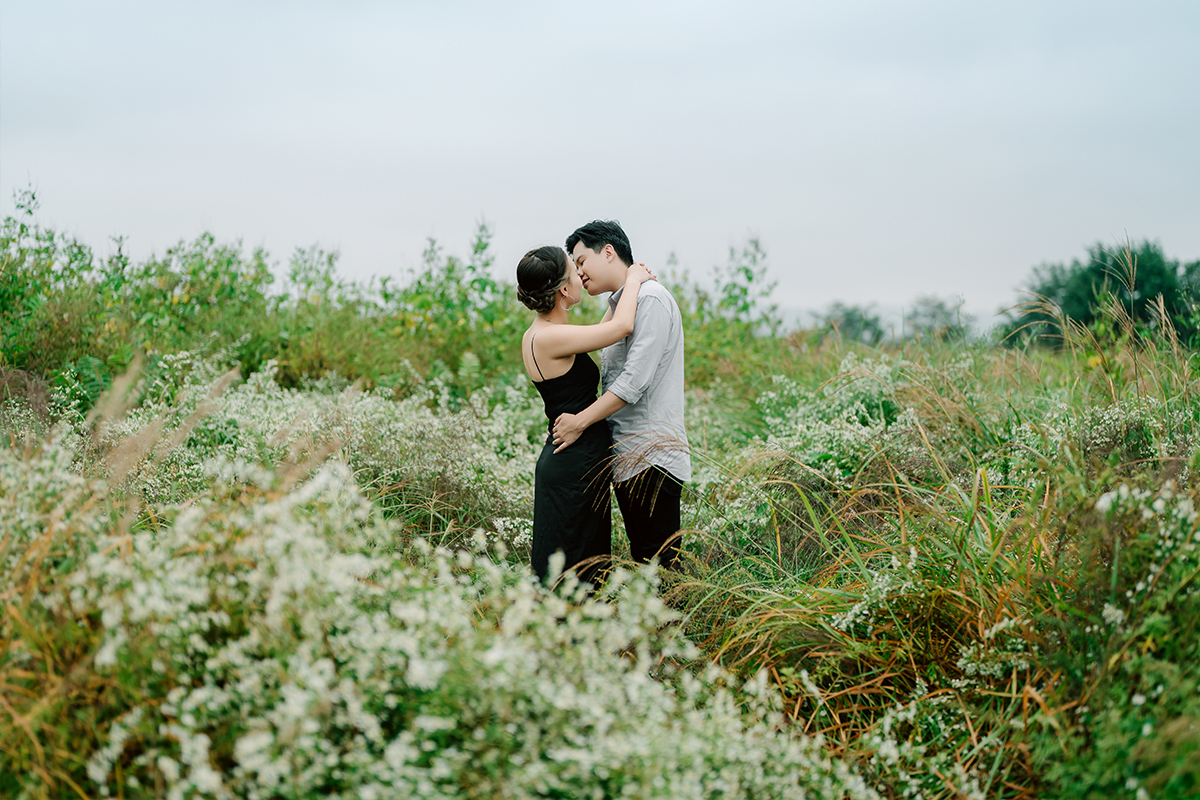 Korea Casual Elopement Couple Photoshoot at Haneul Sky Park by Jungyeol on OneThreeOneFour 9