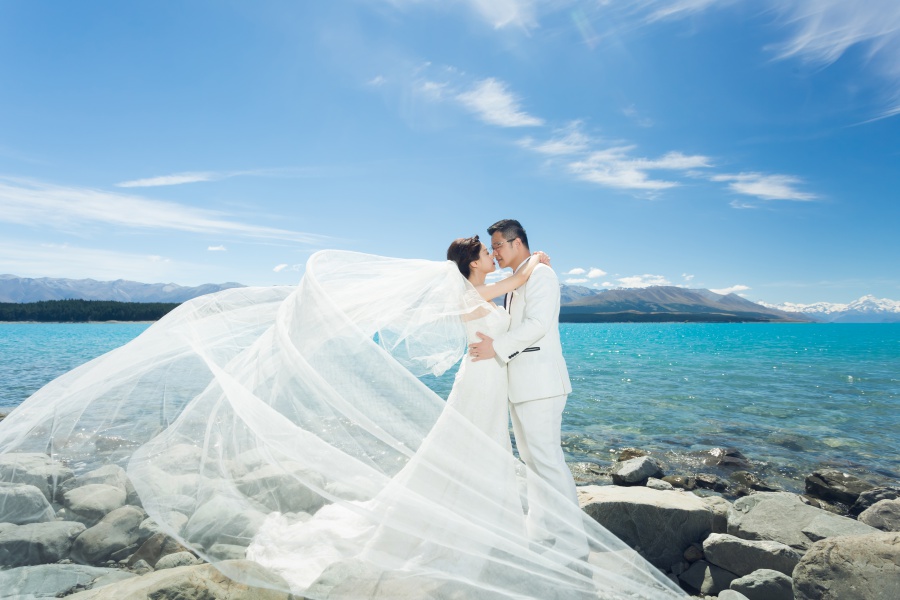 New Zealand Pre-Wedding Photoshoot At Christchurch, Lake Pukaki And Alpaca Farm  by Xing on OneThreeOneFour 15