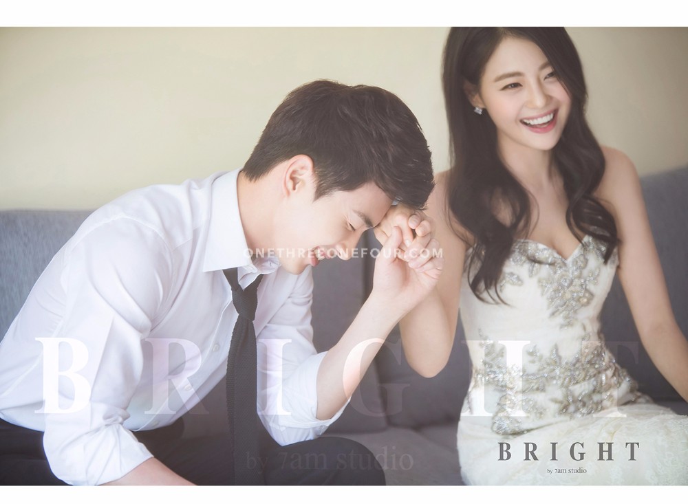 Korean 7am Studio Pre-Wedding Photography: 2017 Bright Collection by 7am Studio on OneThreeOneFour 6