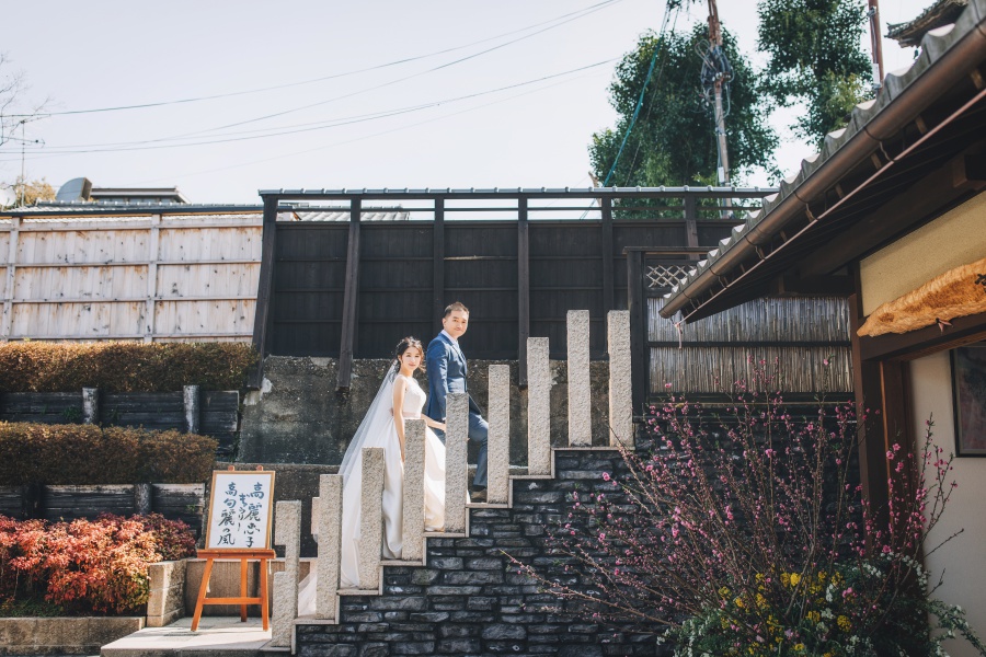 Japan Kyoto Pre-Wedding Photoshoot At Gion District  by Shu Hao  on OneThreeOneFour 11