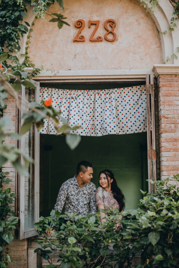 Khao Yai Pre-Wedding Photoshoot At Palio The Little Italian Village For Cambodia Couple by Por on OneThreeOneFour 7