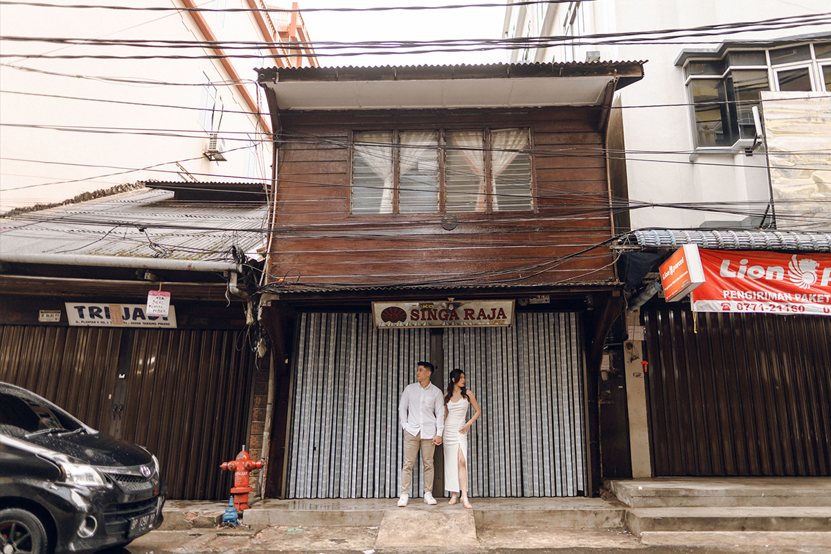 Bintan Pre-Wedding Photoshoot: Shermaine & Kai Yiong’s Adventure at Old Streets, Blue Lake, Sand Dunes & ATV Ride by HS on OneThreeOneFour 0