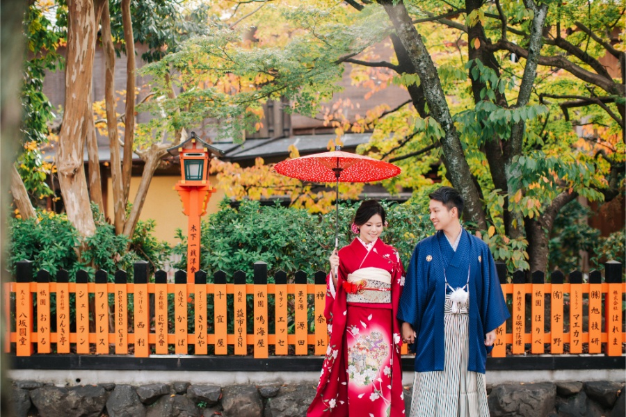 A&L: Kyoto Autumn Pre-wedding Photoshoot at Kimono Forest by Kinosaki on OneThreeOneFour 9