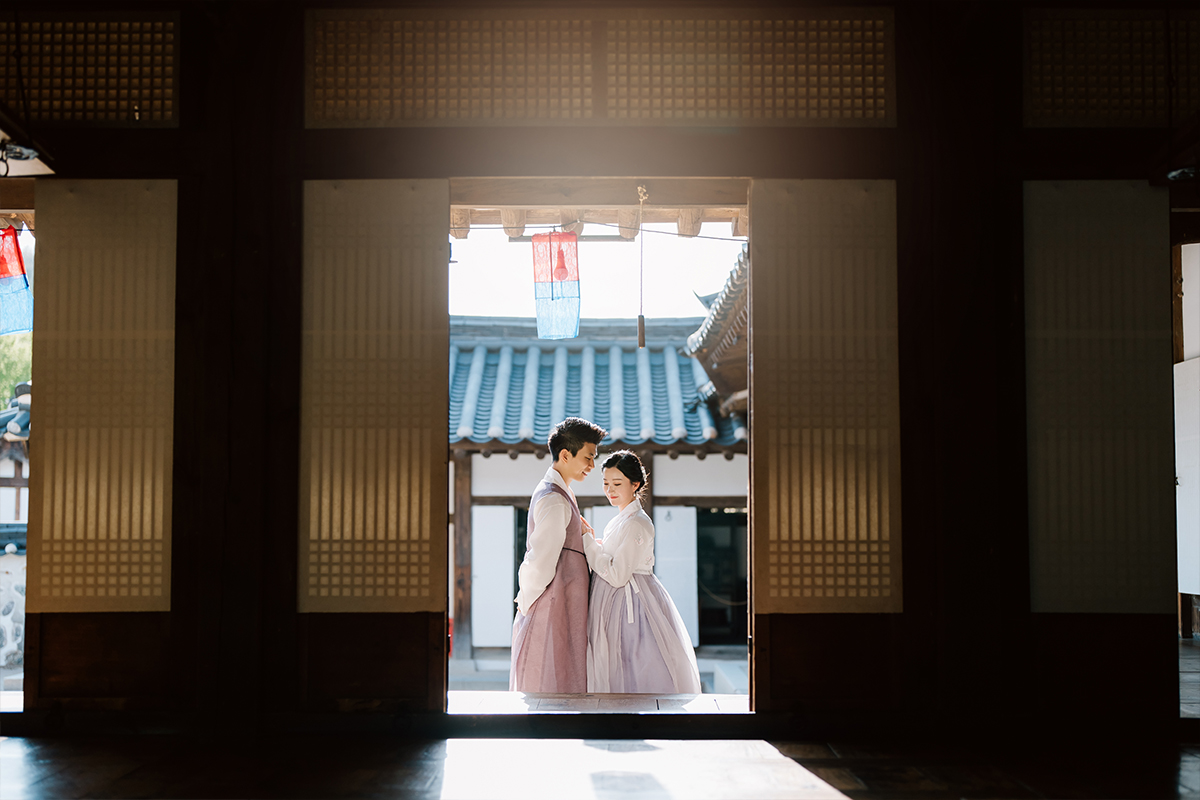 Australia Couple Hanbok Photoshoot in Korea by Jungyeol on OneThreeOneFour 10
