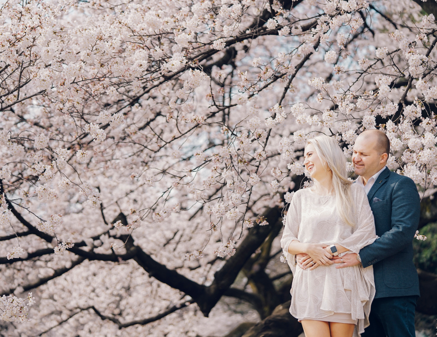 Japan Tokyo Casual Honeymoon Photoshoot At Shinjuku Gyoen During Sakura Season  by Lenham on OneThreeOneFour 5