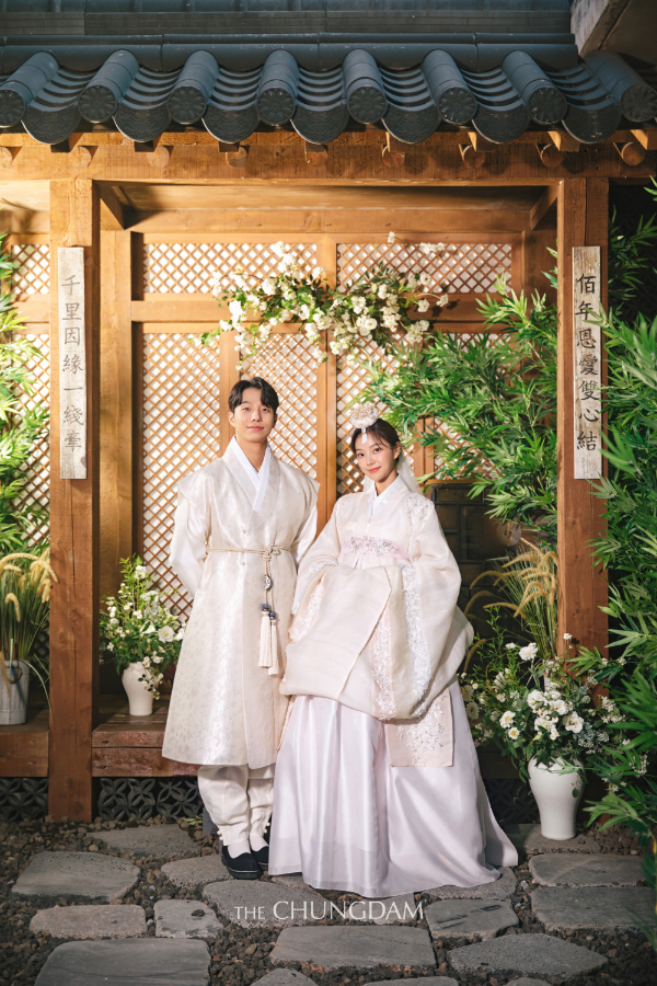 [Latest] Chungdam Studio 2023 Korean Pre-Wedding Photoshoot by Chungdam Studio on OneThreeOneFour 63