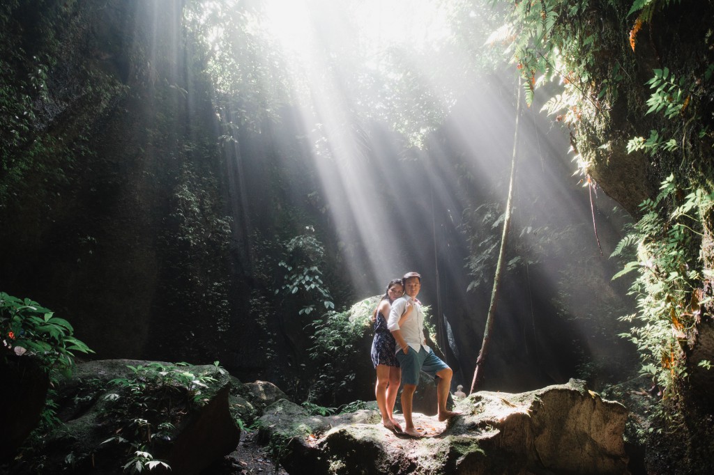 Pre-Wedding Photographer In Bali: Photoshoot At Mount Batur, Kintamani Forest, Cepung Waterfall And Tegal Wangi Beach by Hendra  on OneThreeOneFour 18