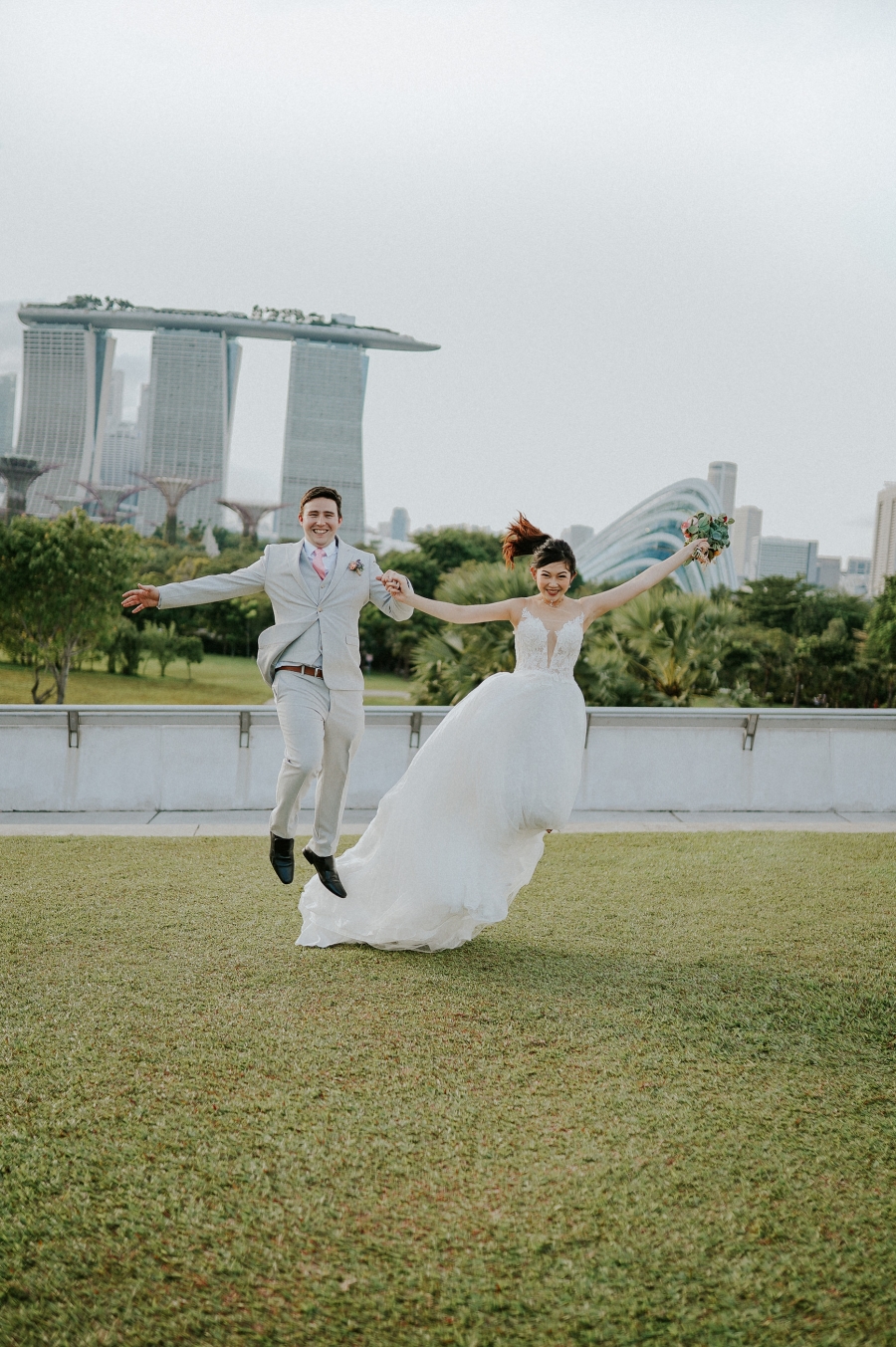 新加坡婚紗攝影 － 福康寧公園，新加坡濱海堤壩，濱海灣金沙夜景 by Charles on OneThreeOneFour 11