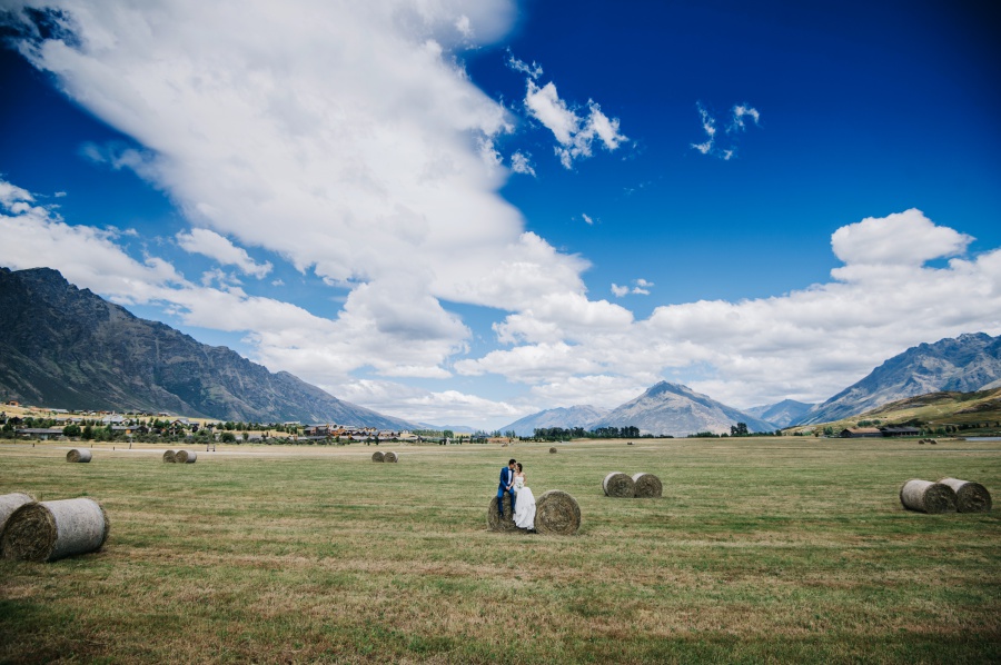 New Zealand Pre-Wedding Photoshoot At Queenstown And Arrowtown  by Mike  on OneThreeOneFour 0