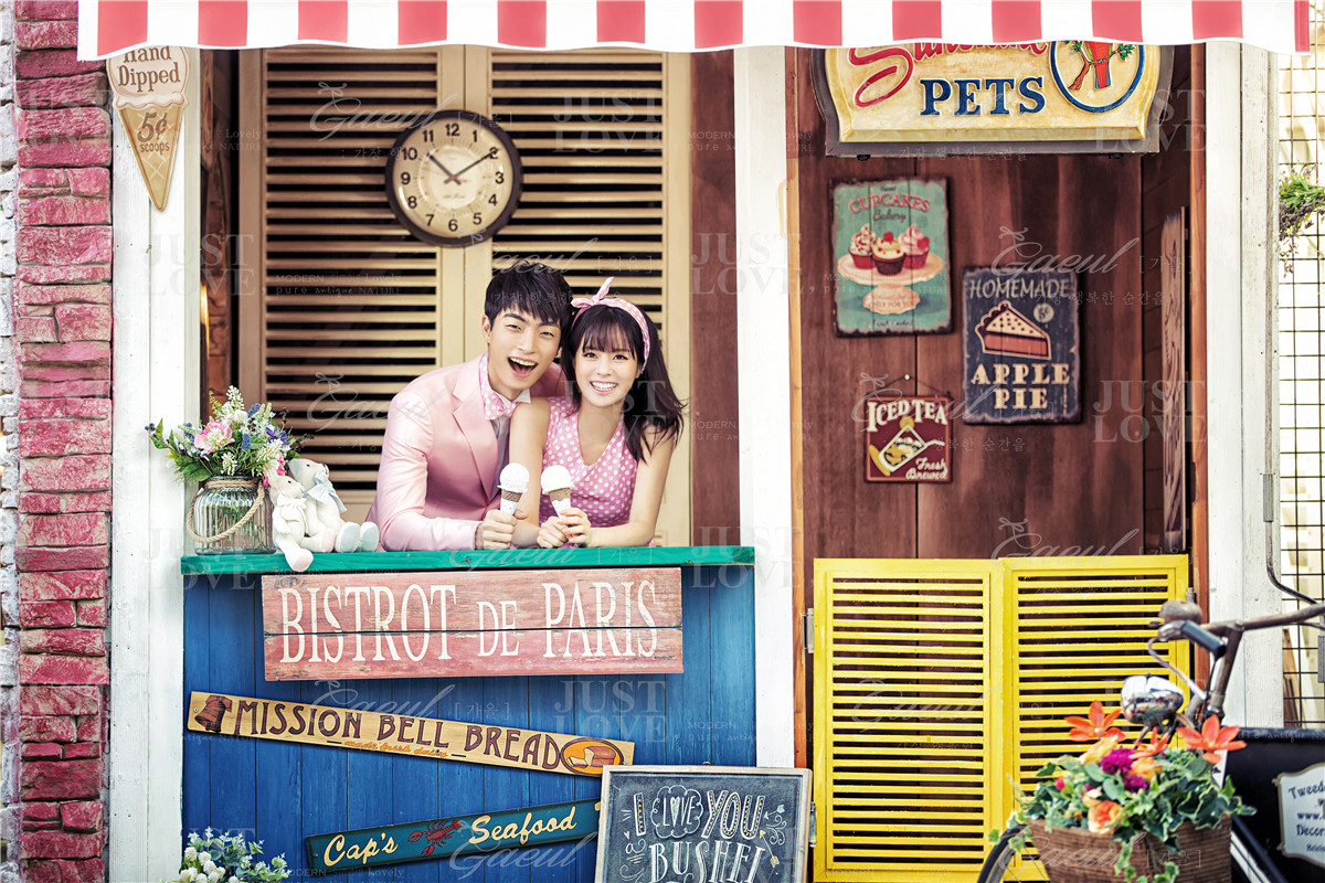 Korean Studio Pre-Wedding Photography: Chic & Fun by Gaeul Studio on OneThreeOneFour 16