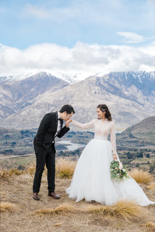 W&J: Pre-wedding in Spring with cherry blossom and snow by Fei on OneThreeOneFour 5