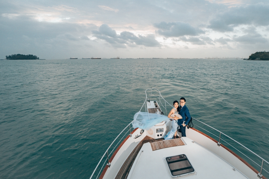 Singapore Pre-Wedding Photoshoot At Yacht, Fort Canning Park And Seletar Airport by Cheng on OneThreeOneFour 17