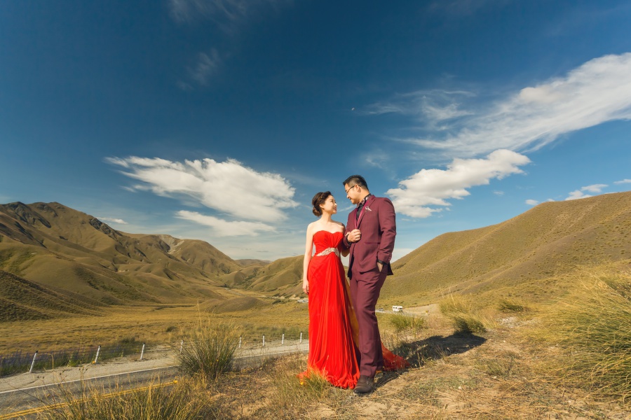 New Zealand Pre-Wedding Photoshoot At Christchurch, Lake Pukaki And Alpaca Farm  by Xing on OneThreeOneFour 25