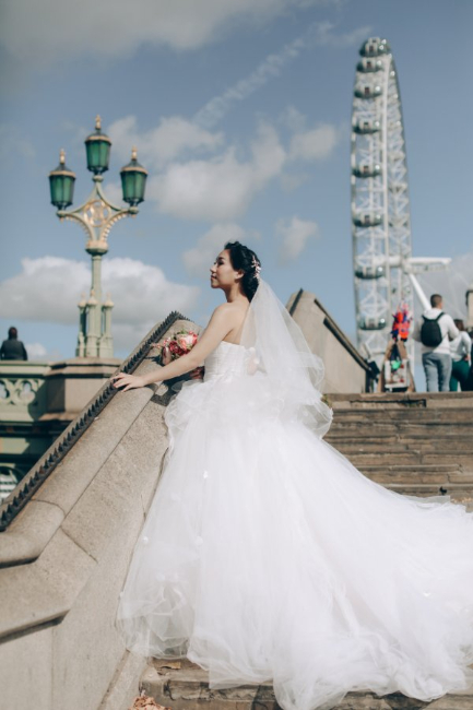 S&H: London Pre-wedding with the Big Ben, London Eye, Westminster Abby by Dom on OneThreeOneFour 6