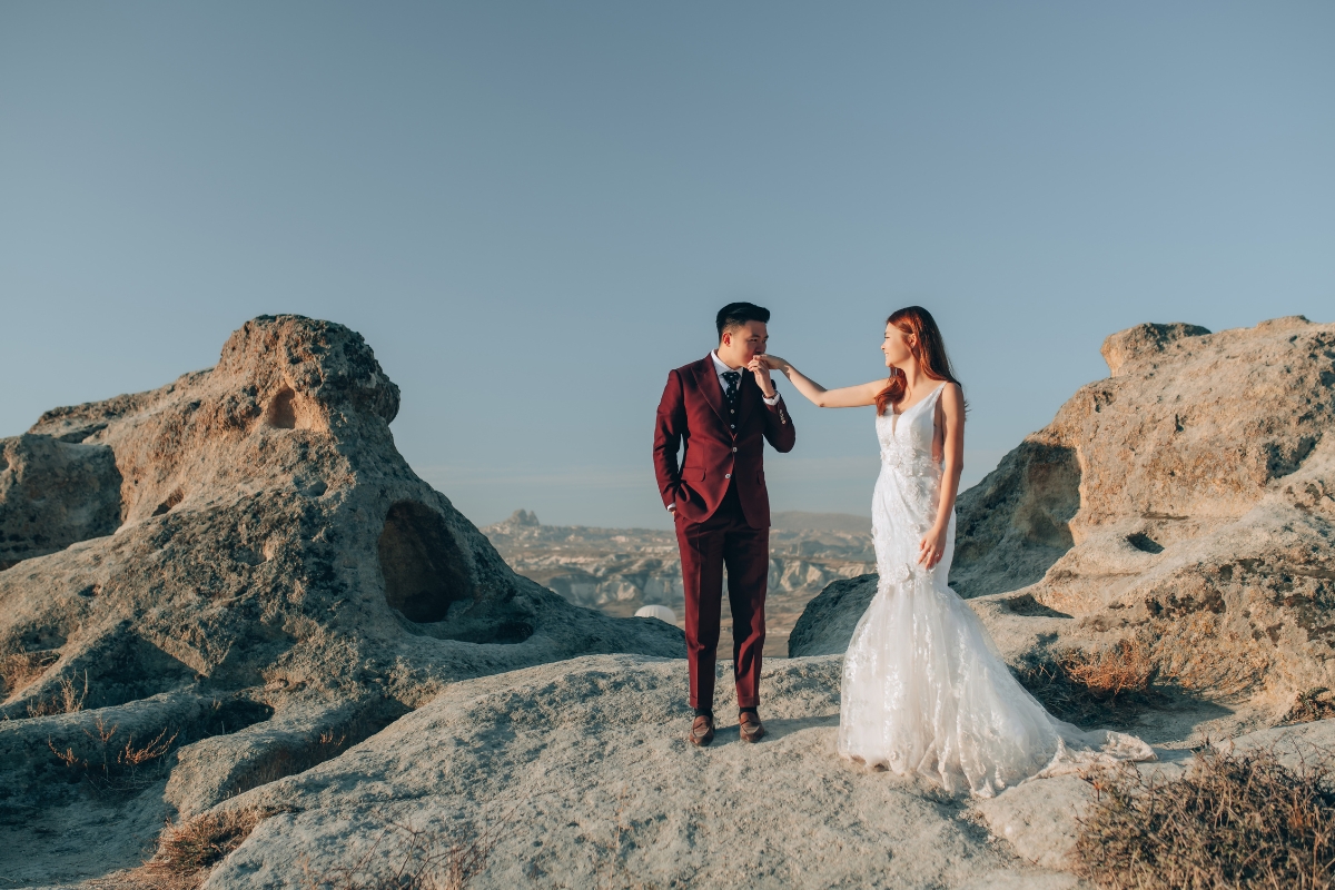 Cappadocia Pre-Wedding Photoshoot Hot Air Balloons Vintage Car Carpet Shop Mountains by Aric on OneThreeOneFour 11