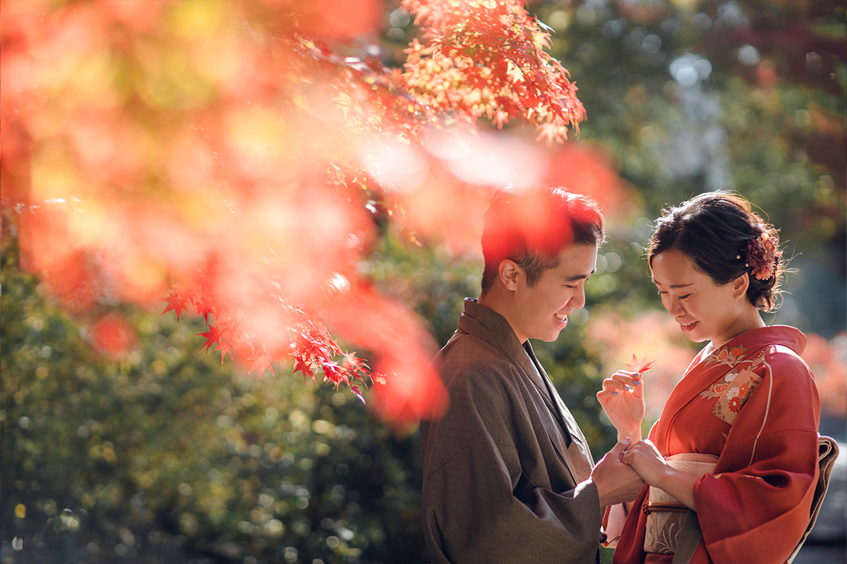 Japan Kyoto Autumn Kimono Shoot at Gion Shrine by Kinosaki on OneThreeOneFour 3