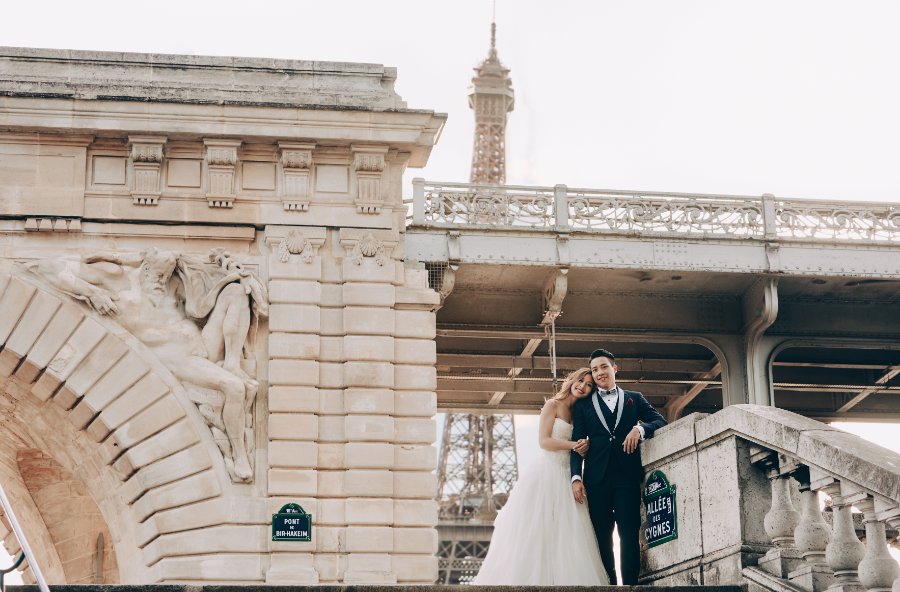 巴黎婚紗拍攝 - 艾菲爾鐵塔，潛行空間鐵橋，蒙馬特，小皇宮 by Arnel on OneThreeOneFour 21