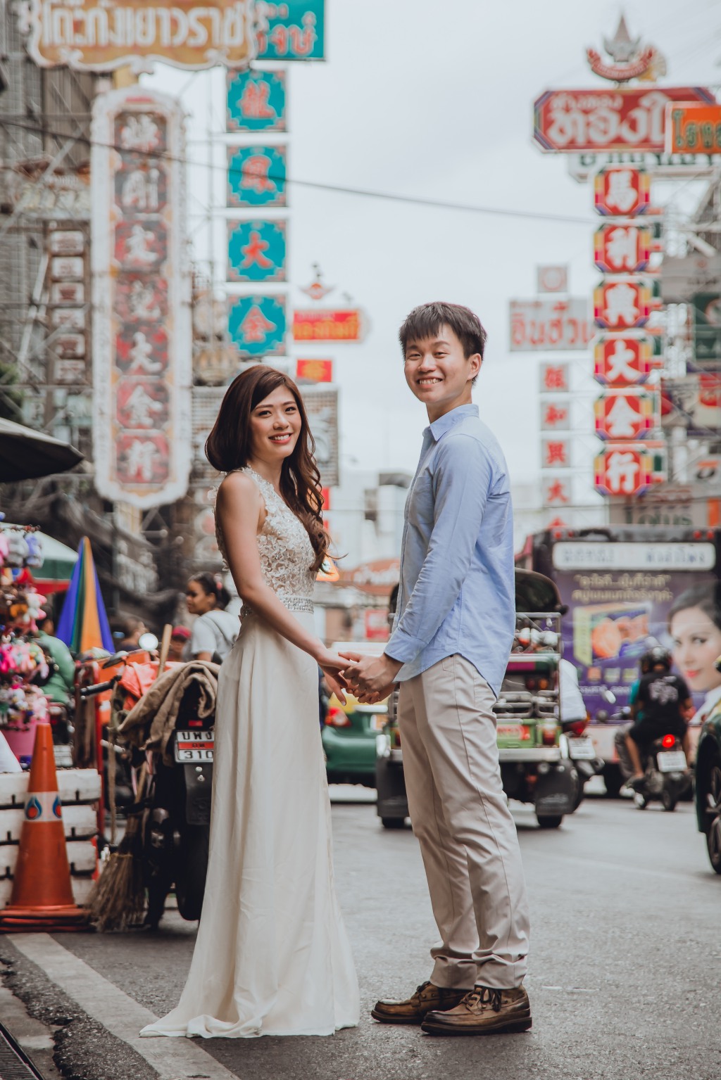泰國婚紗拍攝 - 唐人街、曼谷火車站與花園 by Por  on OneThreeOneFour 14