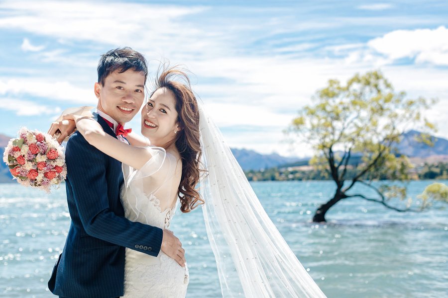 J&T: New Zealand Pre-wedding Photoshoot at Lavender Farm by Fei on OneThreeOneFour 2