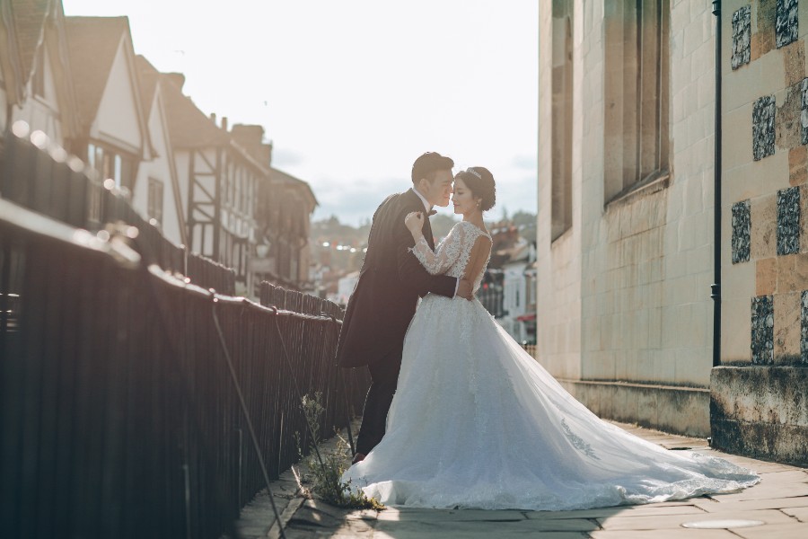 CH&ZW: Nature pre-wedding in London by Dom on OneThreeOneFour 29