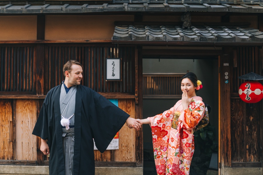 Kyoto Kimono Prewedding Photoshoot Higashiyama District Japan by Shu Hao on OneThreeOneFour 71