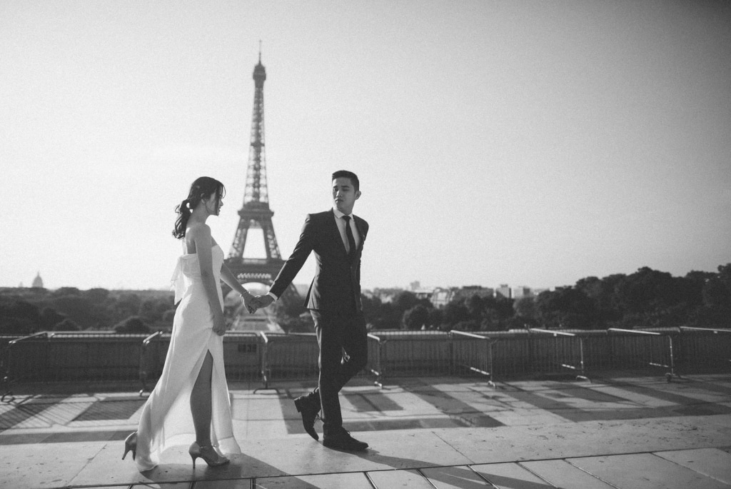 法國巴黎蜜月旅拍 - 艾菲爾鐵塔、羅浮宮與比爾哈克姆橋 by Vin on OneThreeOneFour 3