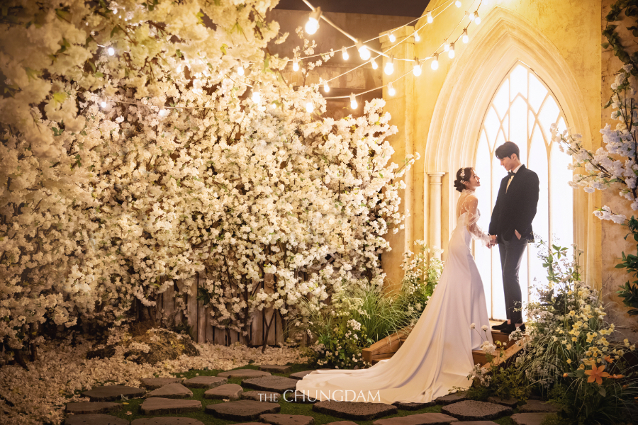 [Latest] Chungdam Studio 2023 Korean Pre-Wedding Photoshoot by Chungdam Studio on OneThreeOneFour 64