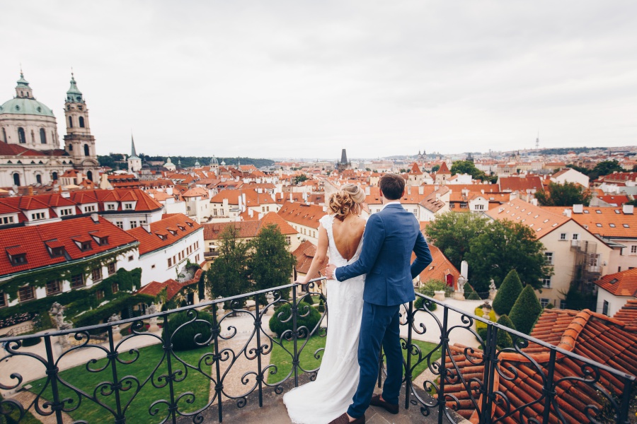 Prague Pre-Wedding Photoshoot At Vrtba Garden And Charles Bridge  by Nika  on OneThreeOneFour 5
