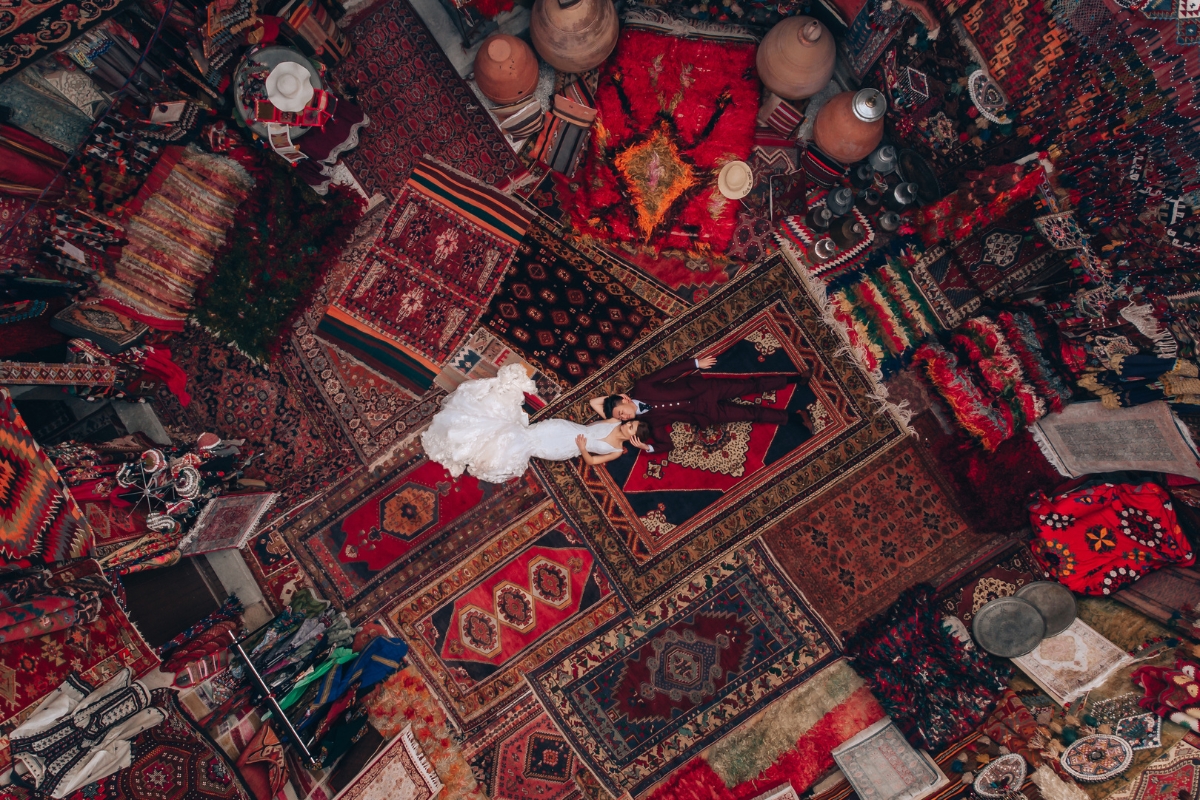 Cappadocia Pre-Wedding Photoshoot Hot Air Balloons Vintage Car Carpet Shop Mountains by Aric on OneThreeOneFour 8