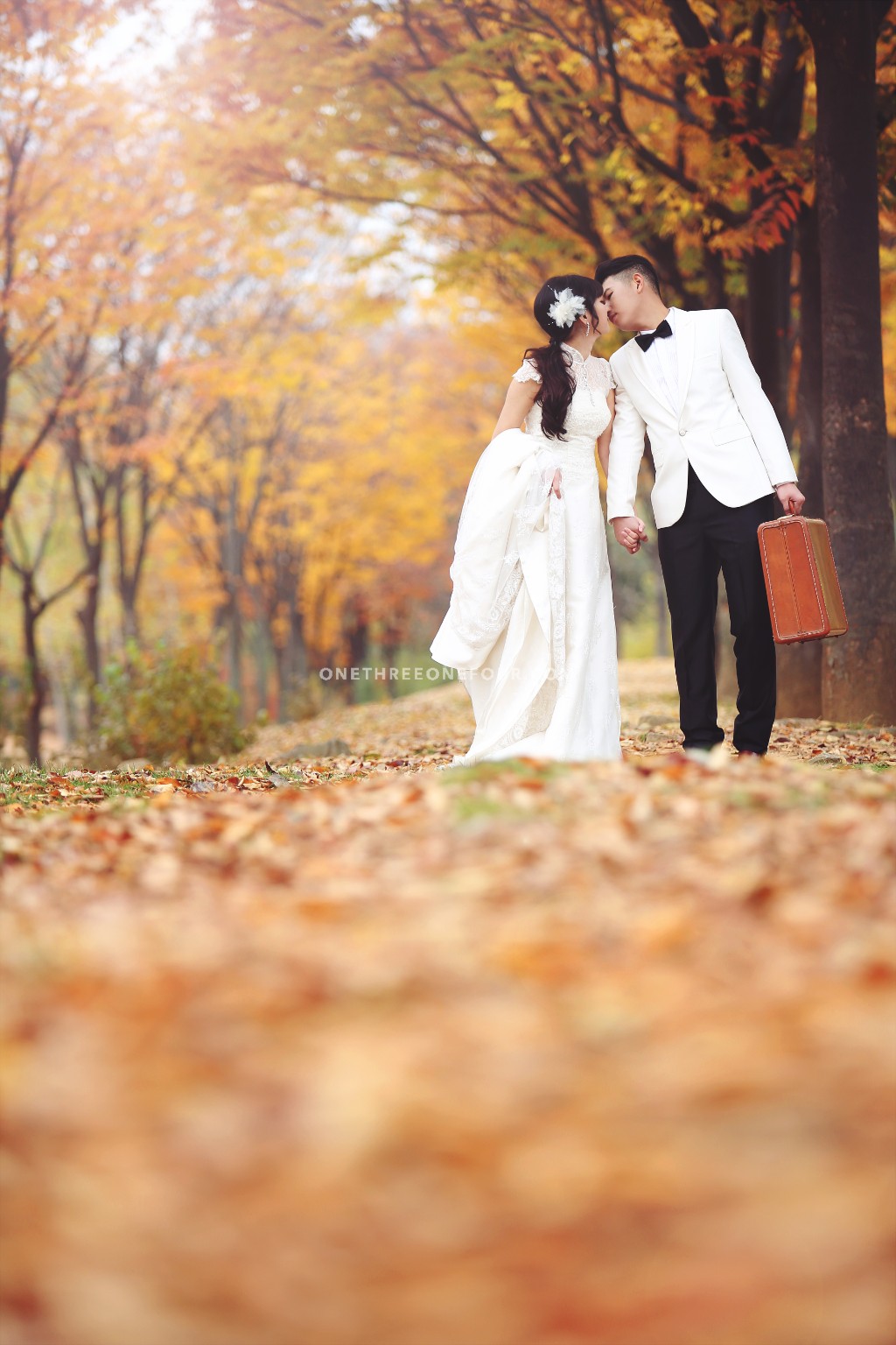 Studio Bong Korea Autumn Outdoor Pre-Wedding Photography - Past Clients by Bong Studio on OneThreeOneFour 12
