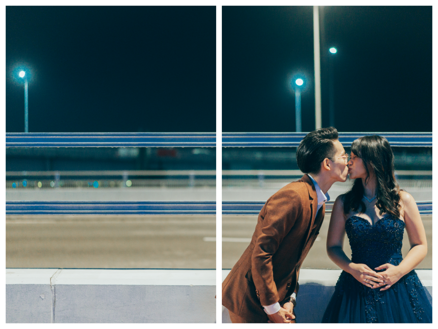 Singapore Pre-Wedding Photoshoot With Couple And Their Dogs At Bishan Park And Night Shoot At MBS by Michael on OneThreeOneFour 28