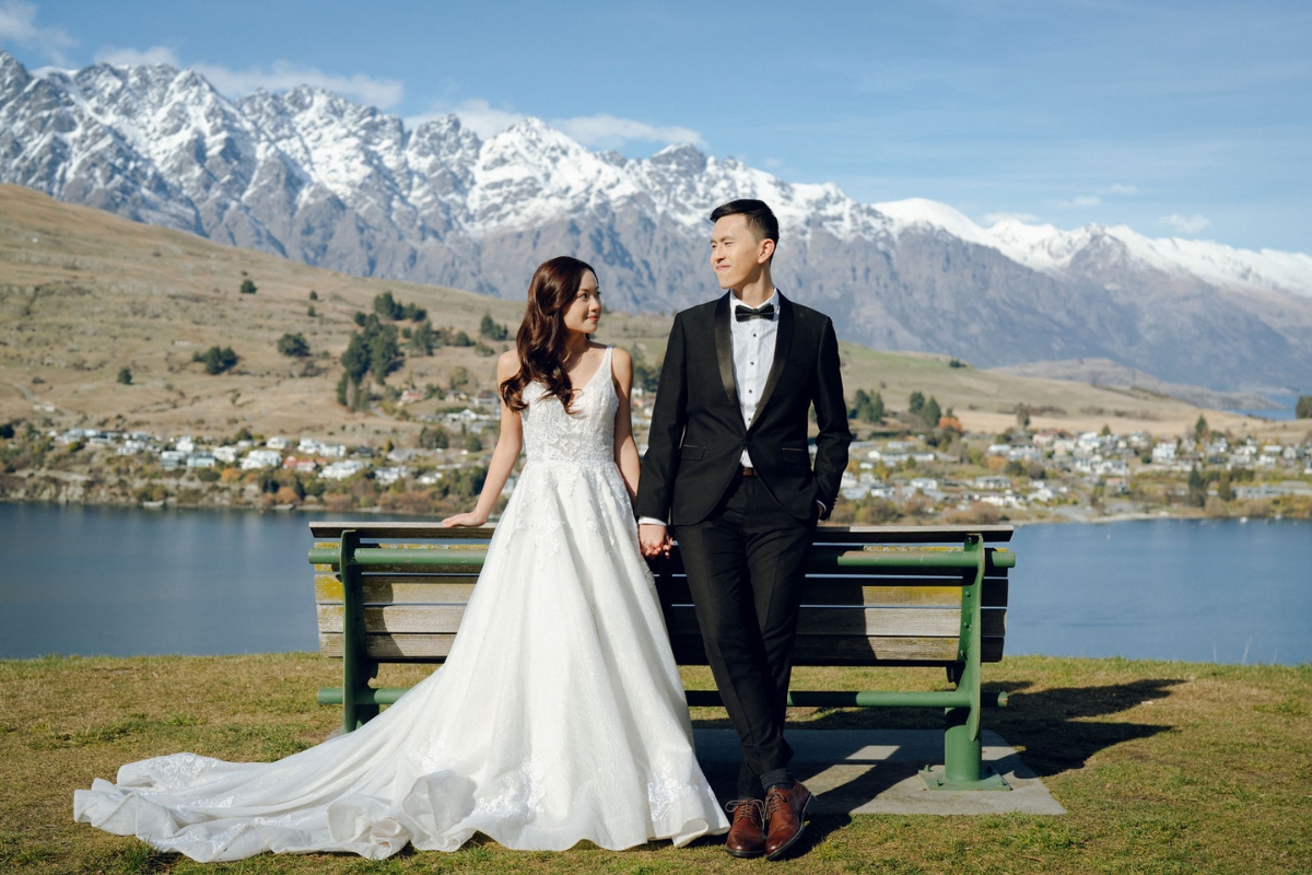 New Zealand Pre-Wedding Photoshoot with Lake Wakatipu, Skippers Canyon, Lake Tekapo, Mount Cook, and Omarama Clay Cliffs by Fei on OneThreeOneFour 6