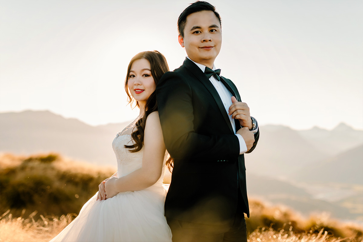 New Zealand Autumn Pre-Wedding Photoshoot at Arrowtown & Coromandel Peak by Fei on OneThreeOneFour 17