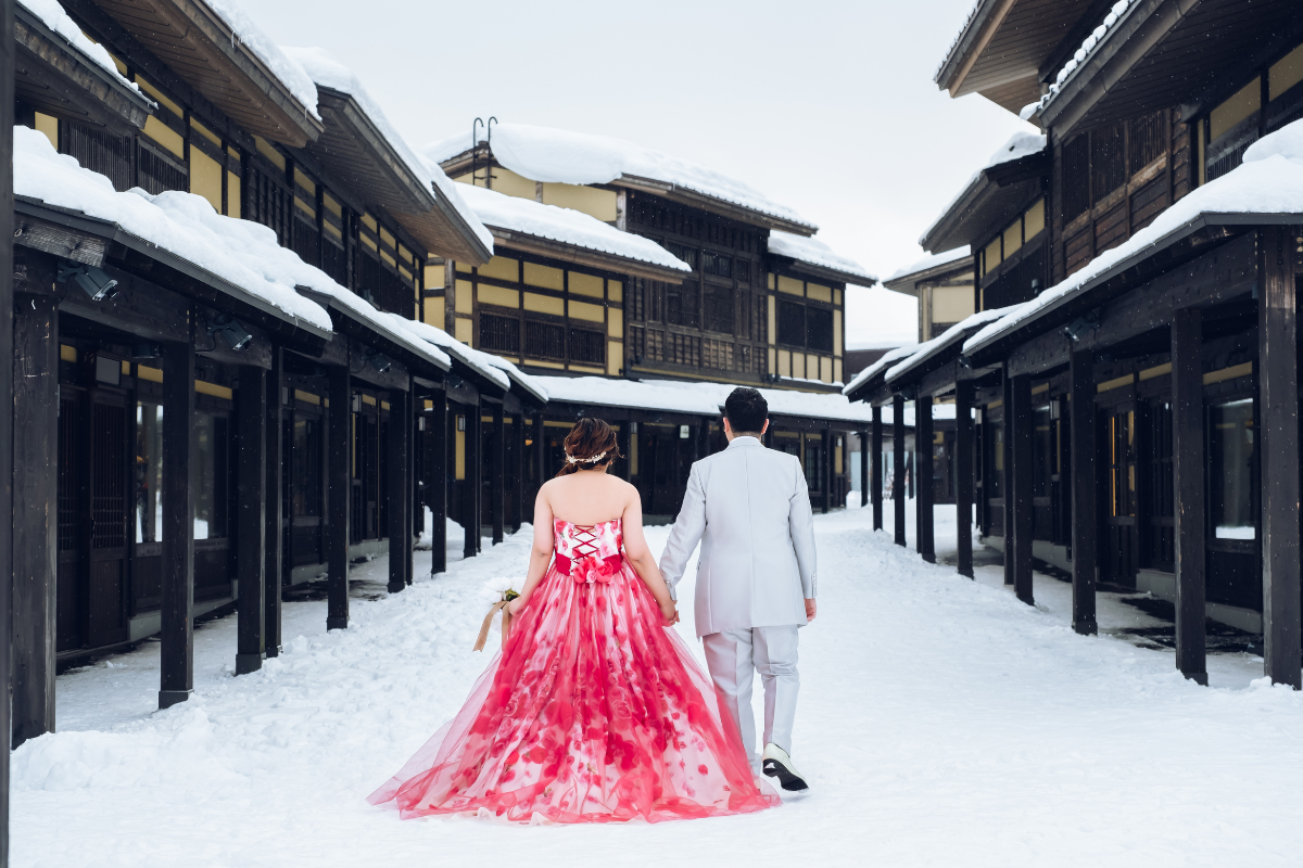 Hokkaido Prewedding Photoshoot At Lake Toya, Hilton Niseko Village And Kimono Shoot In Kaributo Shrine In Winter by Kuma on OneThreeOneFour 16