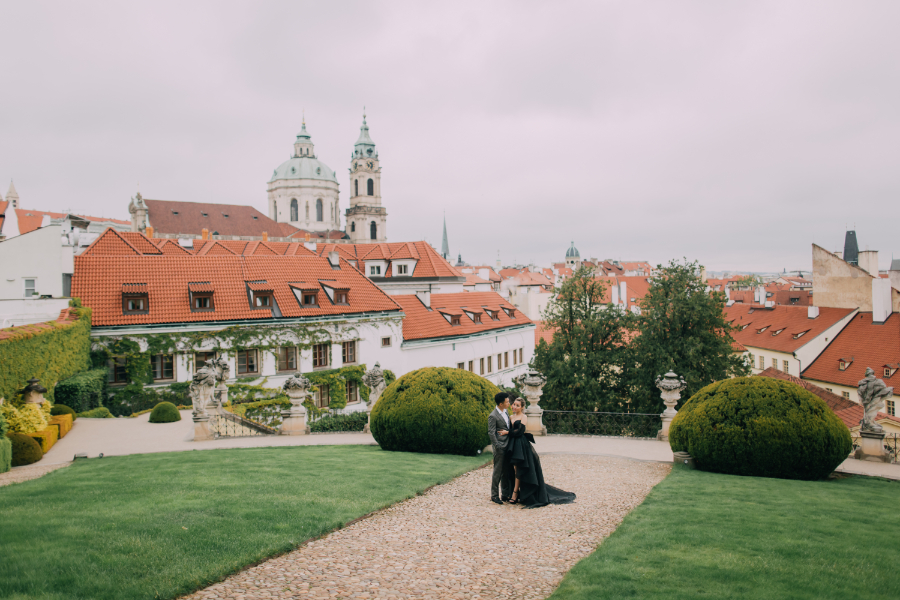 Naomi & Hann's Wedding Photoshoot in Prague by Nika on OneThreeOneFour 17