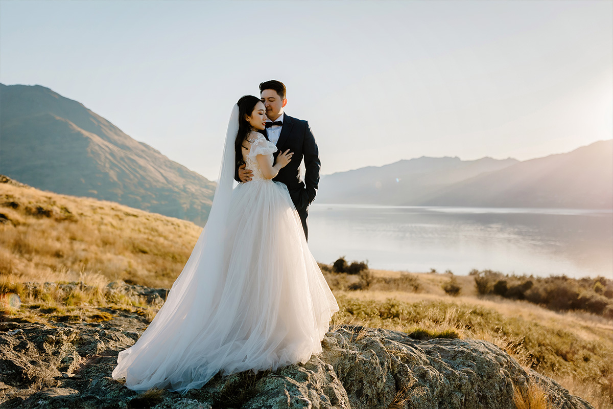 New Zealand Pre-Wedding 3-Days Photoshoot with Coromandel Peak, Mount Cook National Park, Arrowtown and Starry Night by Fei on OneThreeOneFour 15