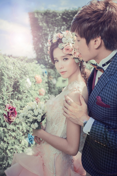 Bohemian Theme Taiwan Pre-Wedding Photoshoot In Spring  by Doukou  on OneThreeOneFour 2